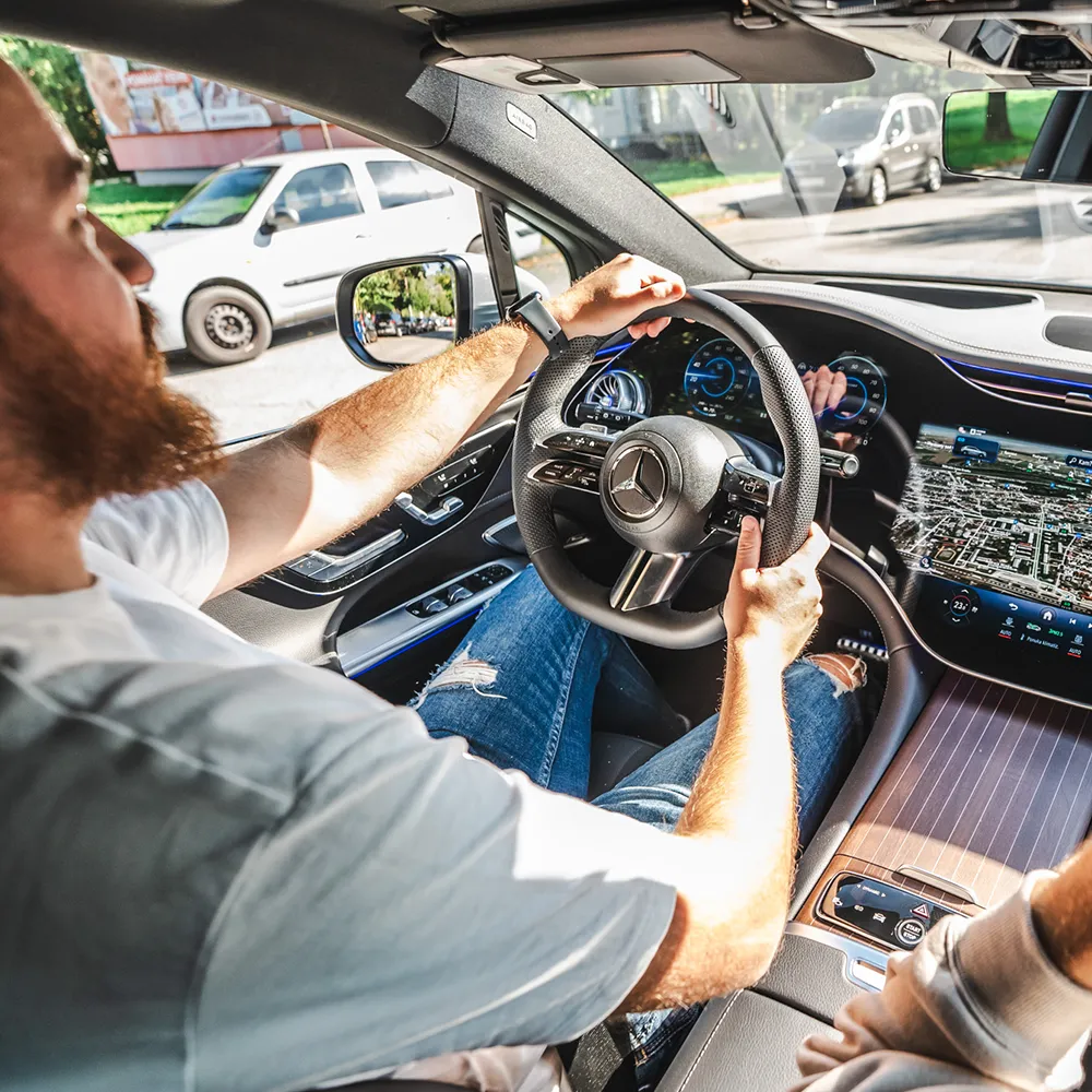 Mercedes EQ Tour